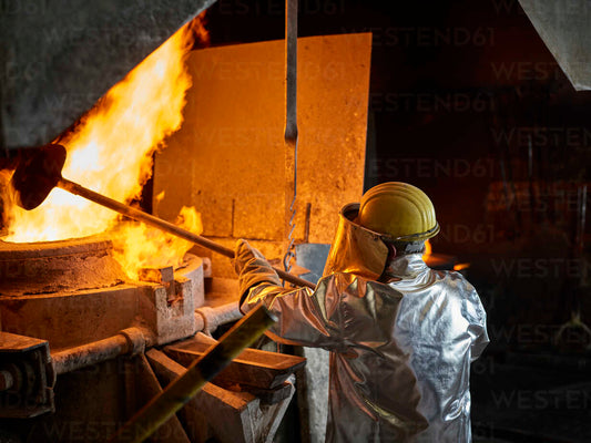 Steel Foundry PPE Checklist: From Arc Protection to Thermal Barriers