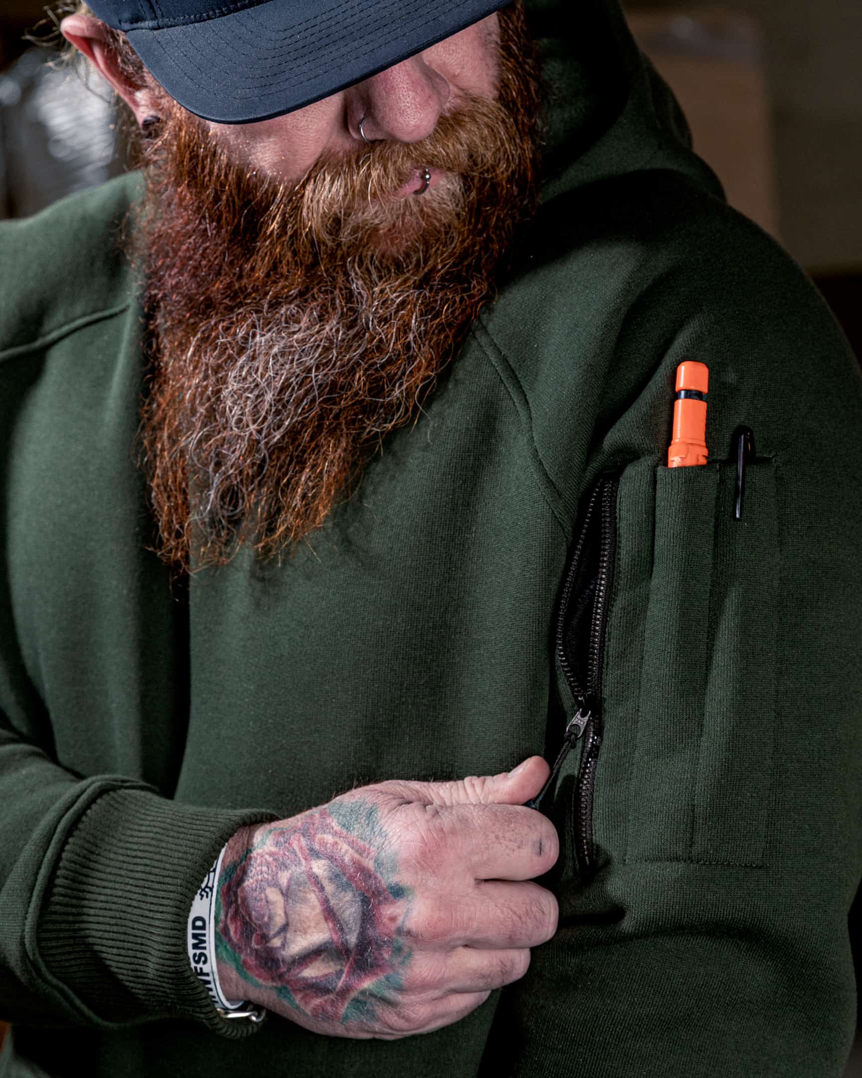 Vohl Heavyweight Fleece Hoody – Deep Forest Green – SKU WW-PO-400, Lifestyle  pen holder | color:Deep Forest Green